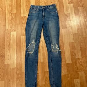 just to small. barely warn